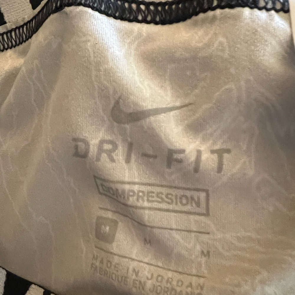 Bike shorts - Picture 2 of 2